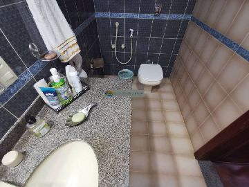 images_639752a8dfcea