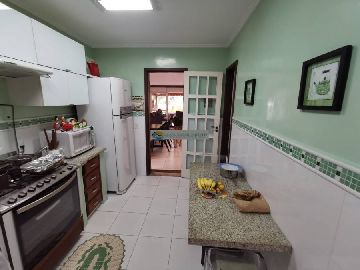 images_62dac3f7a68c7
