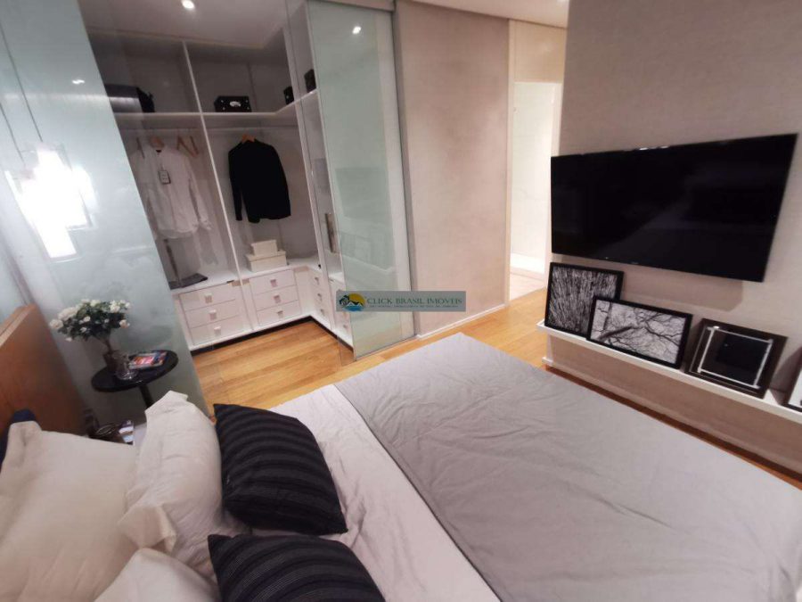 images_61796c683bd5d