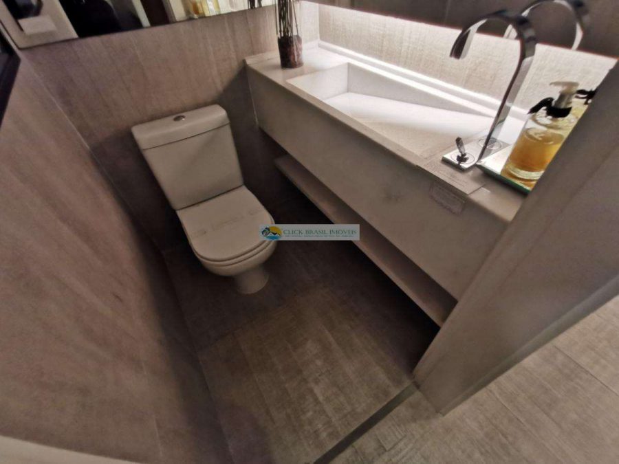 images_61796c6a7bde2