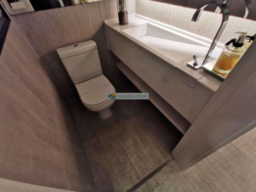 images_61796c6ab4f63