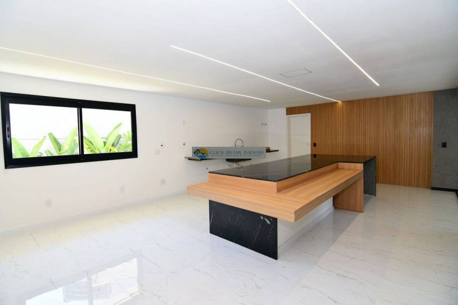 images_65a942f484f7b