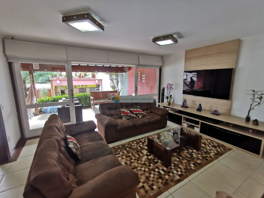 images_62dac3f559c33