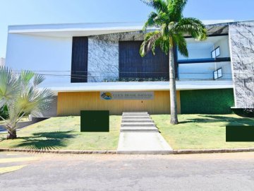 Casa em Condom�nio � Venda